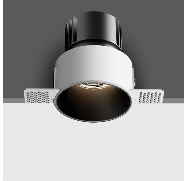 Įleidžiamas LED šviestuvas 6,5W CCT IP54 10107BT/B/V