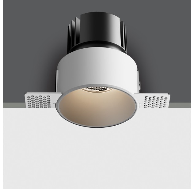 Recessed LED light fixture 6.5W CCT IP54 10107BT/W/V Recessed LED light fixture 6.5W CCT IP54 10107BT/W/V