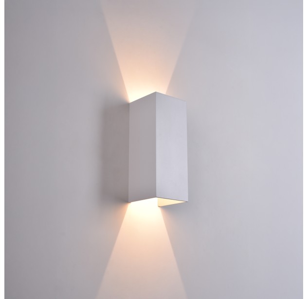 Kendo sieninis šviestuvas 250 mm, tekstūruotas baltas, LED 2x5,5 W, 1060 lm, CRI90, CL.I, IP65, 2700–3000 K, slankusis jungiklis, MULTI-PACK