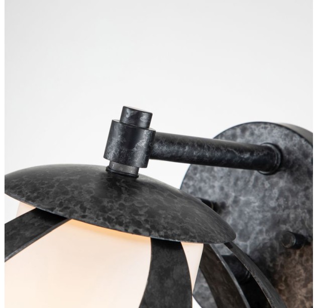 Sieninis šviestuvas BLACKSMITH1-OBK IP44