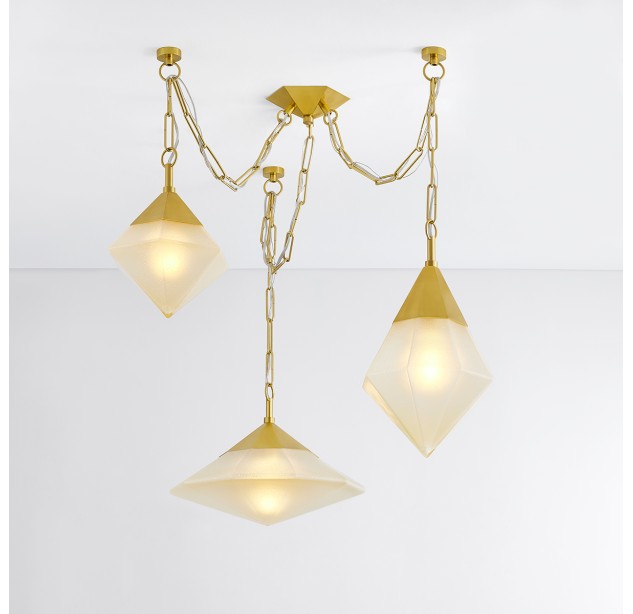 Pakabinamas šviestuvas ANGELIQUE E27 3x15W IP20 383-58-VPB-CE Pakabinamas šviestuvas ANGELIQUE E27 3x15W IP20 383-58-VPB-CE