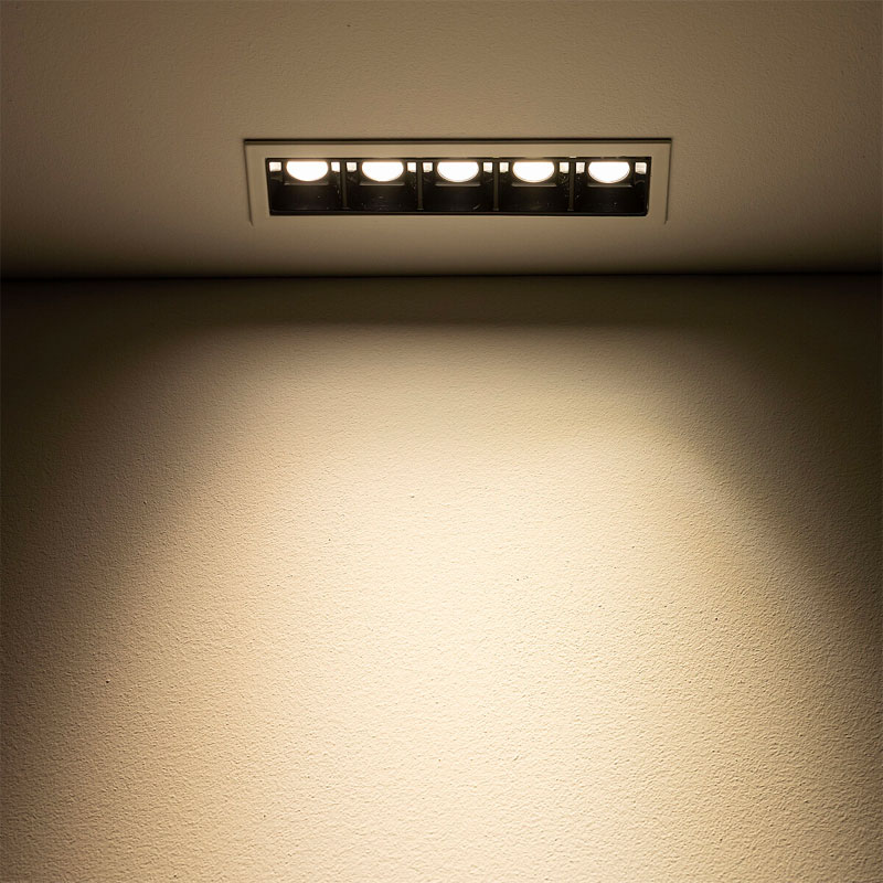 Įleidžiamas šviestuvas 10W 3000K MINI LED 10042
